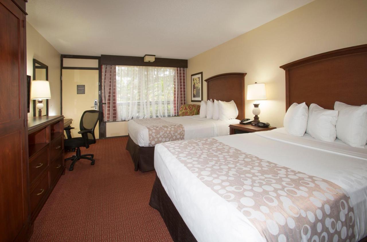 Clarion Inn & Suites At International Drive Williamsburg Eksteriør bilde