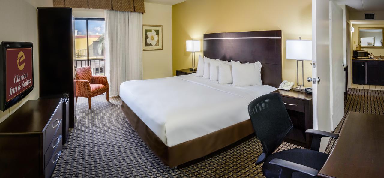 Clarion Inn & Suites At International Drive Williamsburg Eksteriør bilde