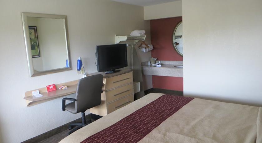 Clarion Inn & Suites At International Drive Williamsburg Eksteriør bilde