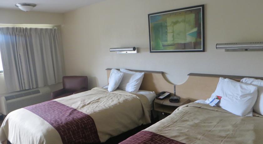 Clarion Inn & Suites At International Drive Williamsburg Eksteriør bilde